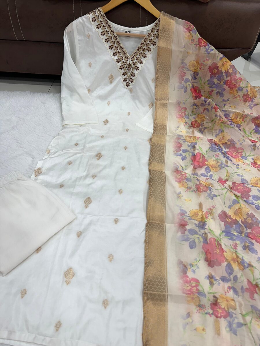 FASHIONABLE VISCOSE NYLON BUTTI EMBROIDERY WORK TOP BOTTOM WITH DUPATTA WHITE